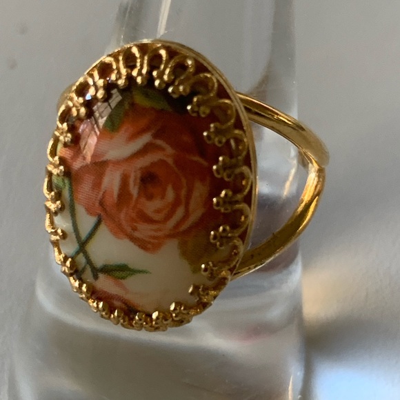 Ring Rose porcelain - Picture 11 of 12